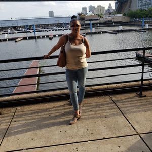 Meet your Posher, Lakia